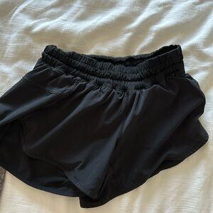 Lululemon hotty hot shorts